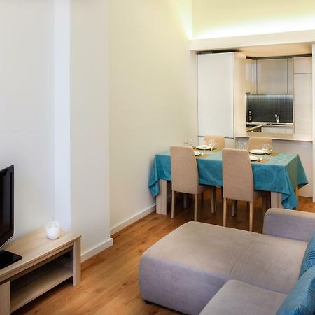 Lux Downtown Apartment Porto Luaran gambar