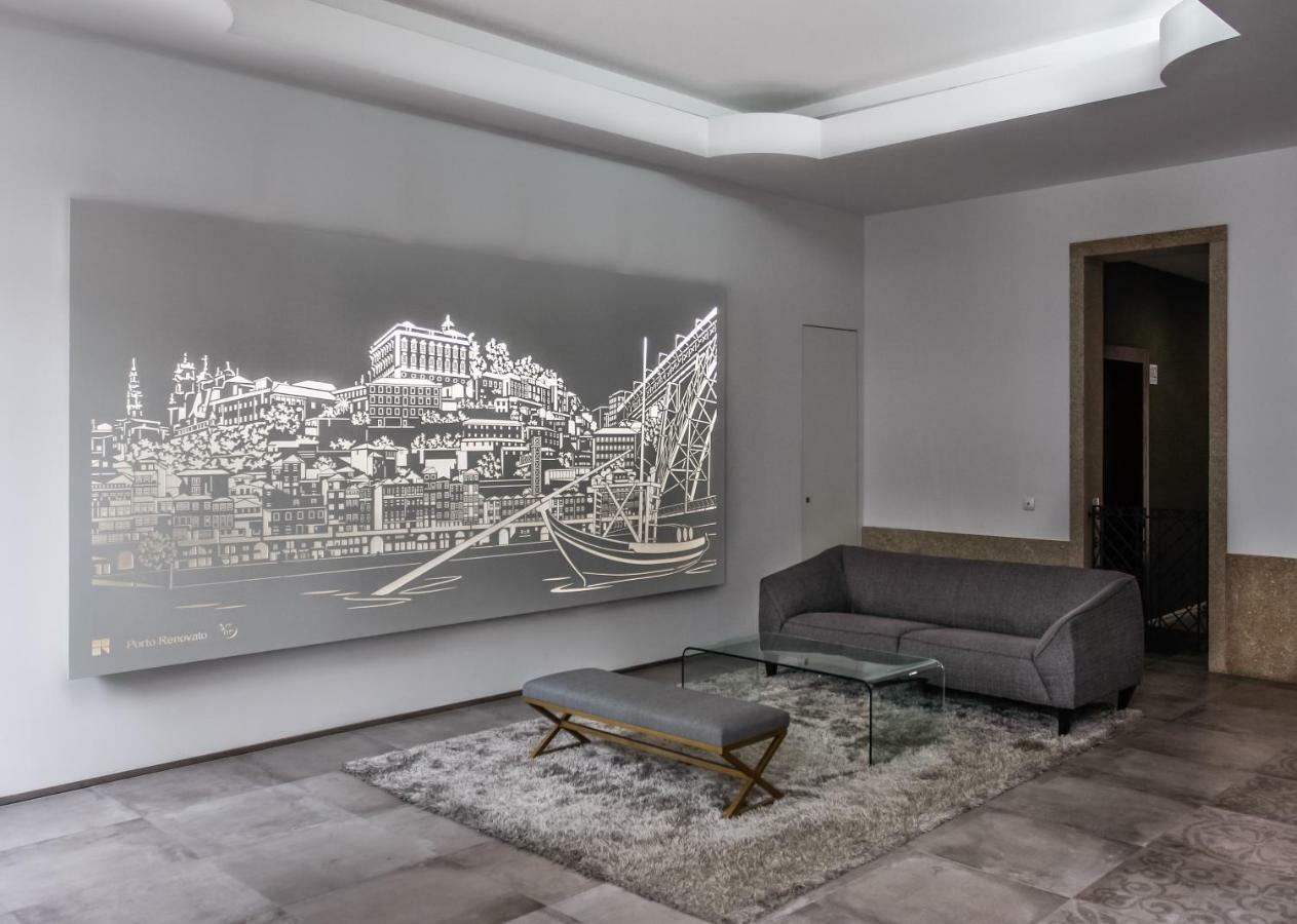 Lux Downtown Apartment Porto Luaran gambar