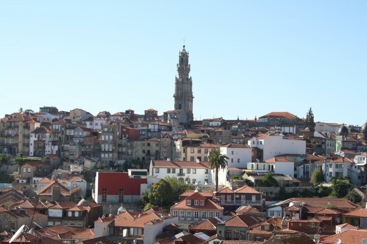 Lux Downtown Apartment Porto Luaran gambar